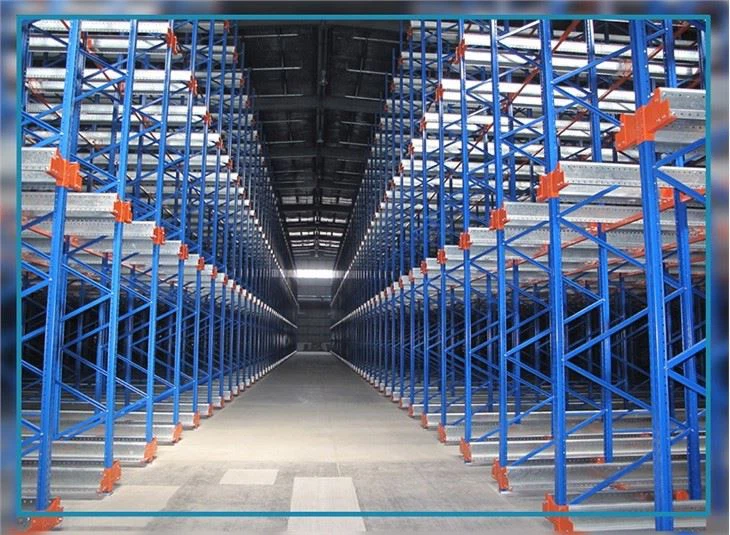 Rásaíocht ar phailléid phailléid tointeála